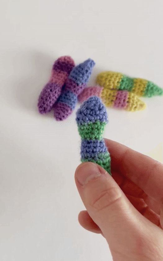 CROCHETED BEAN FIDGET - ASSORTED COLORS