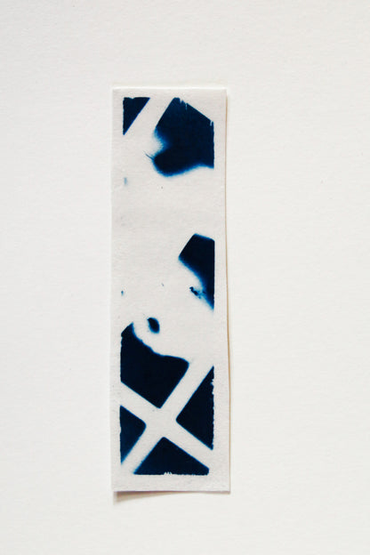 HANDMAKE CYANOTYPE BOOKMARKS - ABSTRACT