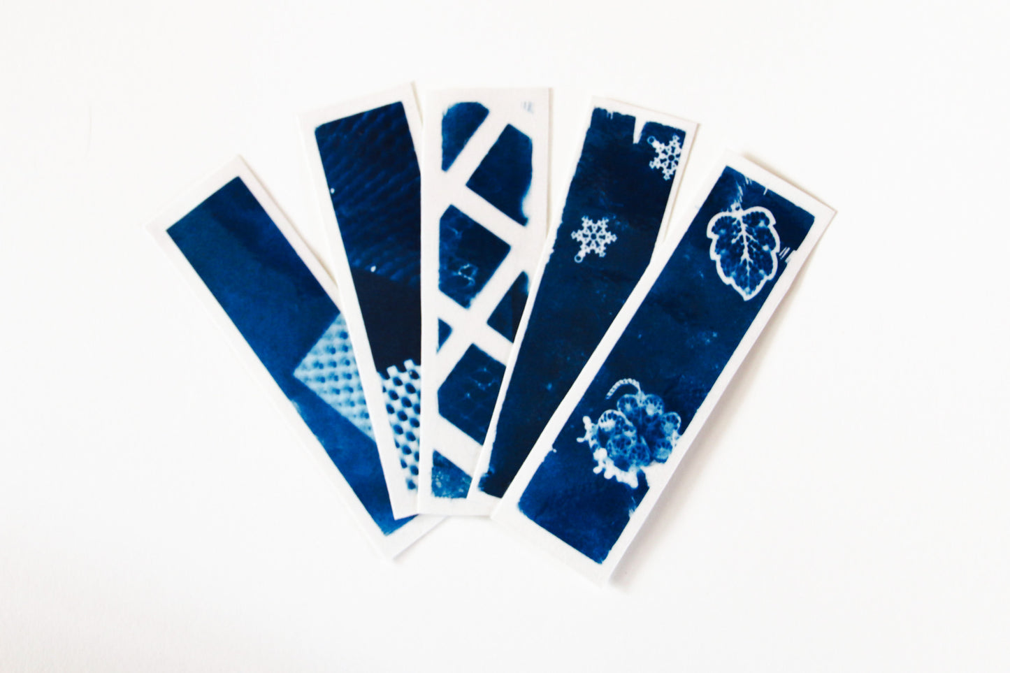 HANDMAKE CYANOTYPE BOOKMARKS - ABSTRACT